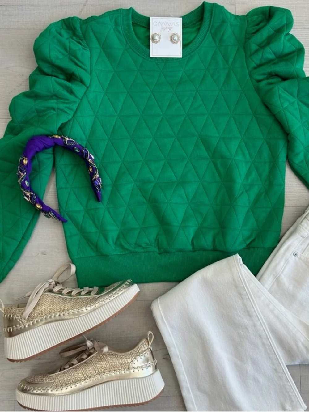 TCEC Emerald Quilted Puff Sleeve Sweatshirt